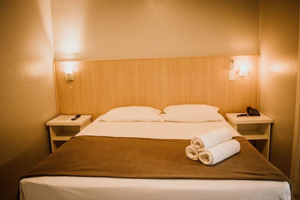 Colina São Francisco Hotel 3*