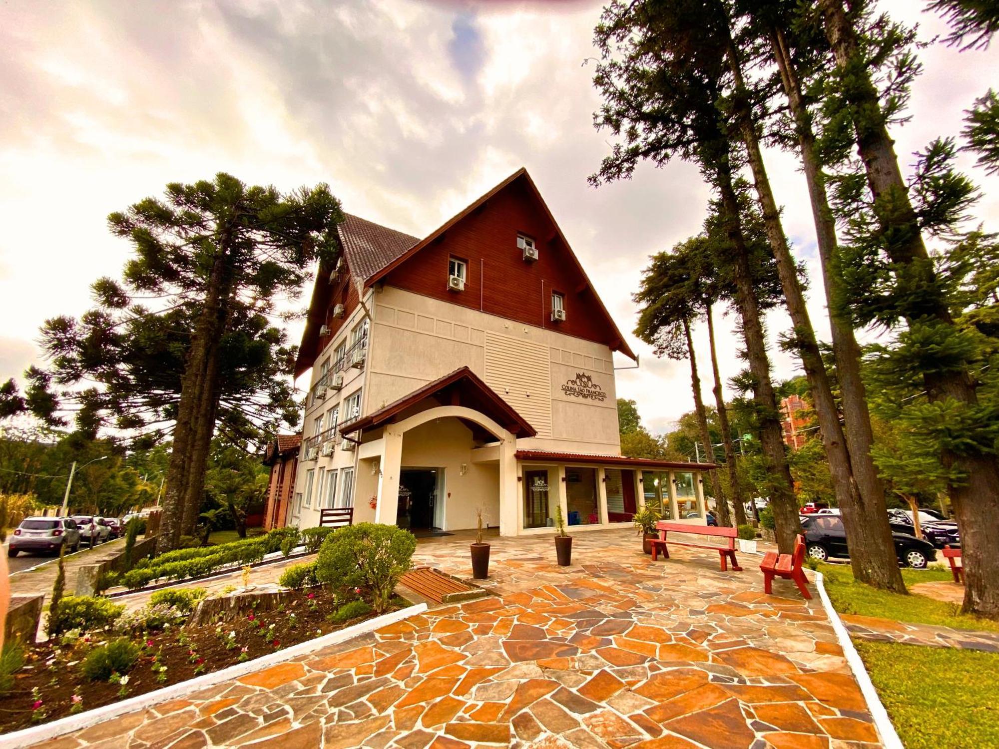 Colina São Francisco Hotel 3*